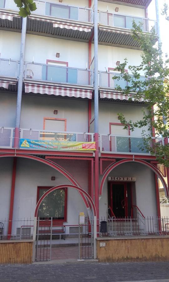 B&B Miramare Санта Маринела Екстериор снимка